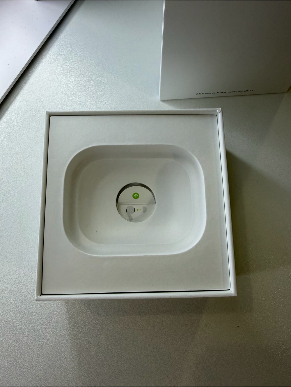 Apple Airpods Pro 2nd Generation MagSafe + Box and accessories - Picture 10 of 15
